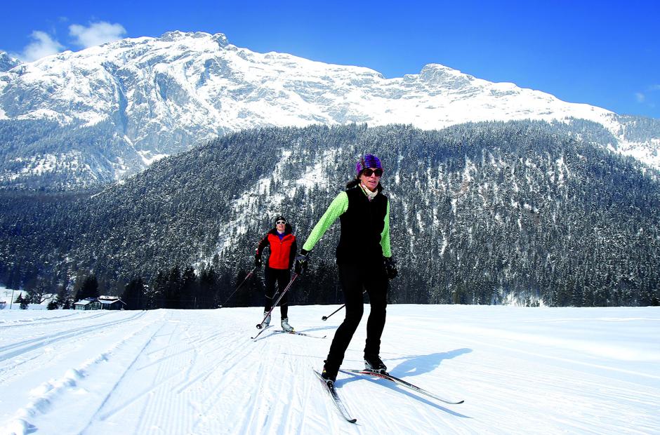 Funkelnder Winterzauber in den Tiroler Bergen Foto: Region Hall-Wattens/akz-o